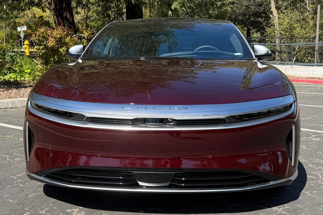 2022 Lucid Air - Image 2 of 31