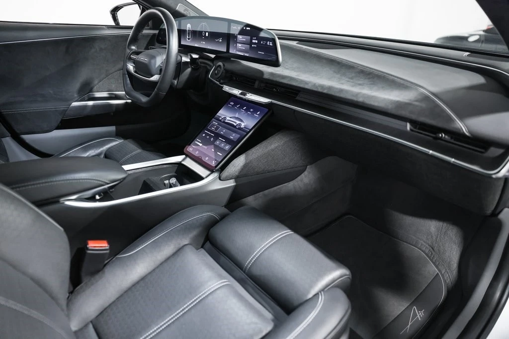 2022 Lucid Air - Image 20 of 21