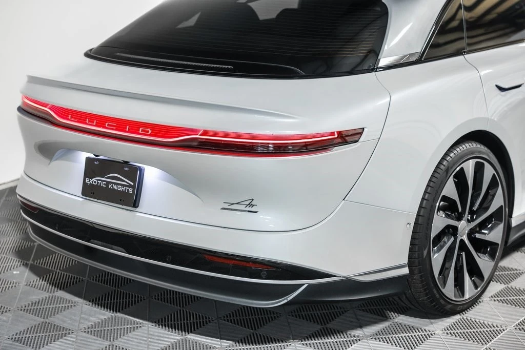 2022 Lucid Air - Image 7 of 21