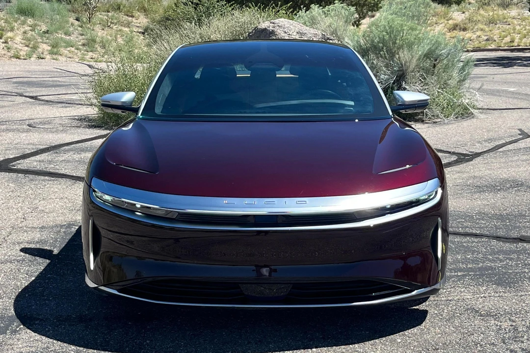 2022 Lucid Air - Image 2 of 31