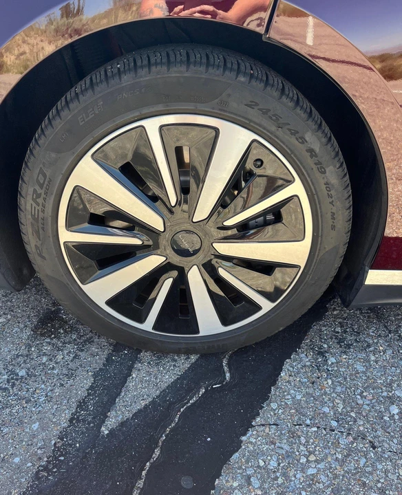2022 Lucid Air - Image 28 of 31