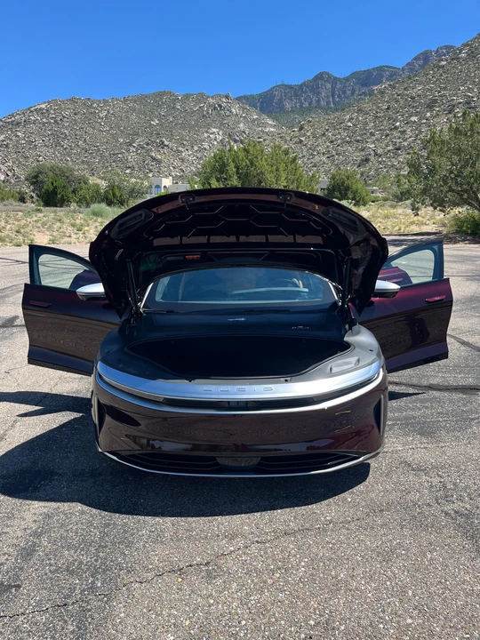 2022 Lucid Air - Image 9 of 31
