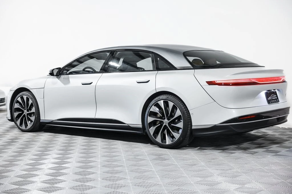 2022 Lucid Air - Image 15 of 21