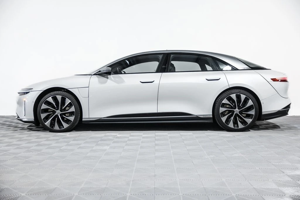 2022 Lucid Air - Image 12 of 21