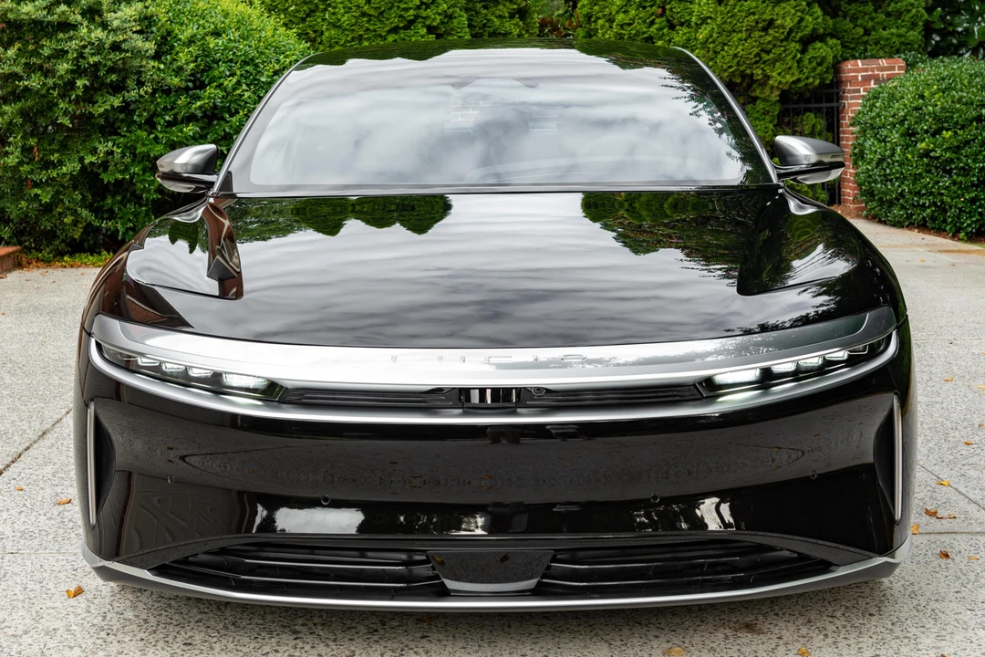 2022 Lucid Air - Image 2 of 31