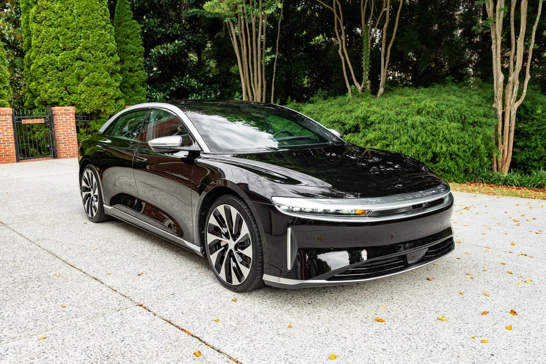 2022 Lucid Air - Image 11 of 31