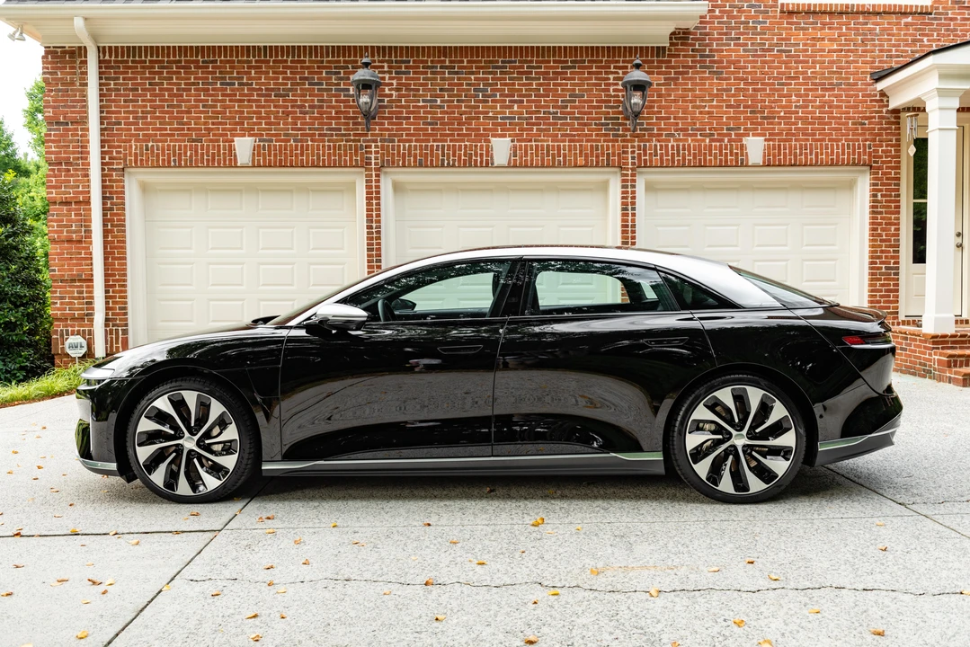 2022 Lucid Air - Image 9 of 31