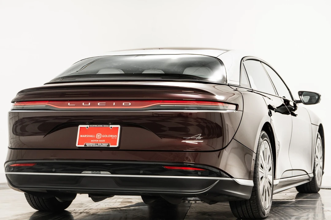 2022 Lucid Air - Image 9 of 12