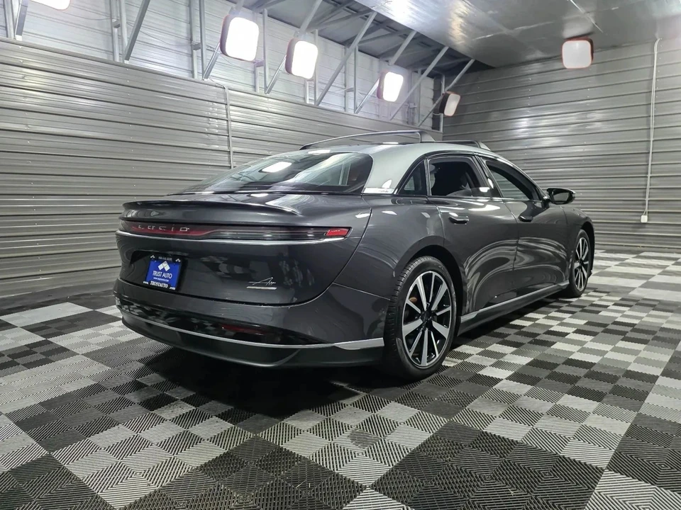 2022 Lucid Air - Image 5 of 12