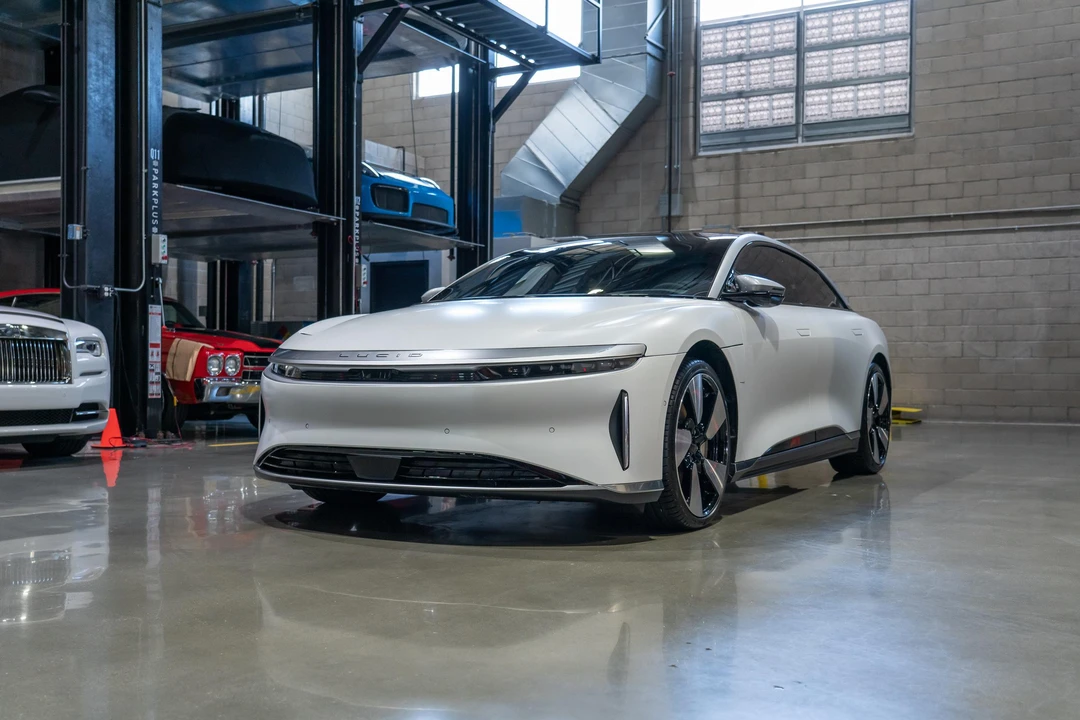 2022 Lucid Air - Image 13 of 31