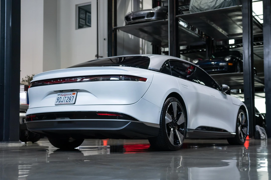 2022 Lucid Air - Image 24 of 31
