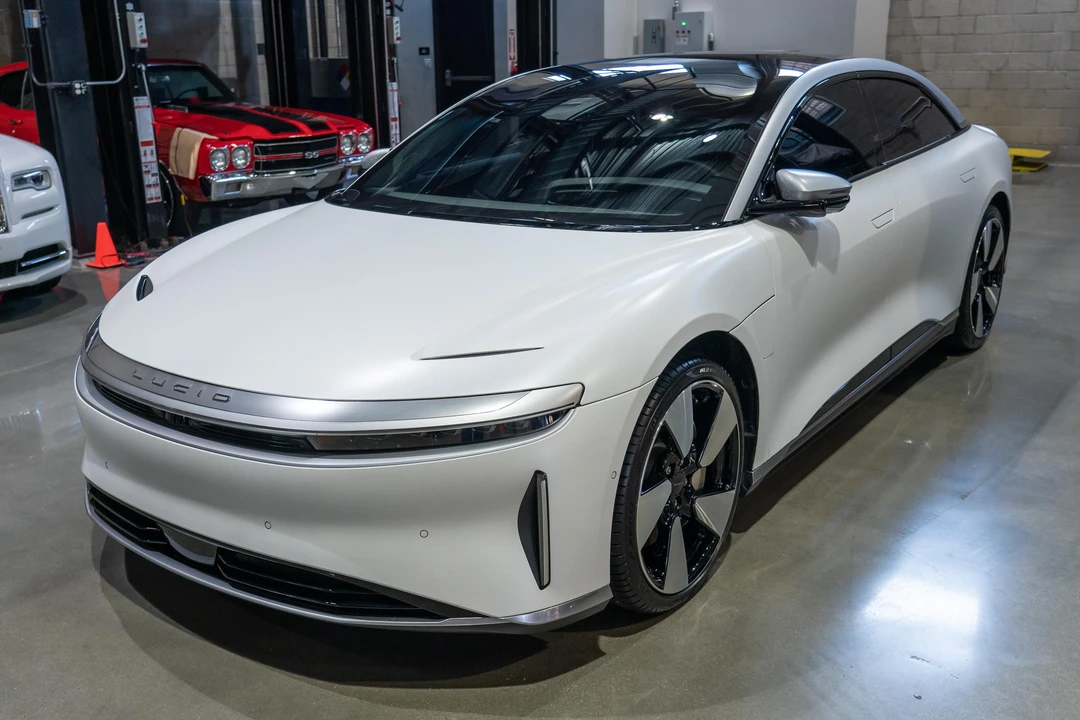 2022 Lucid Air - Image 14 of 31