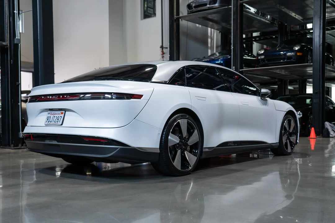 2022 Lucid Air - Image 26 of 31