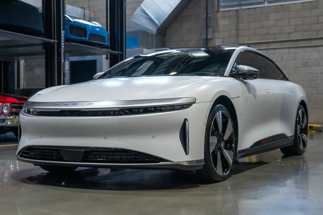 2022 Lucid Air - Image 11 of 31