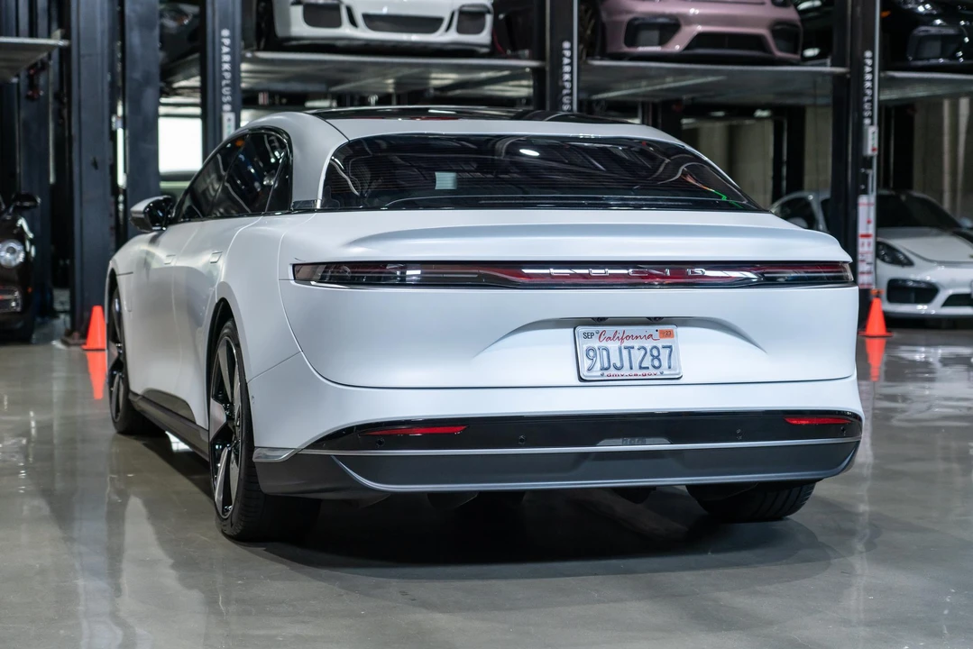 2022 Lucid Air - Image 19 of 31