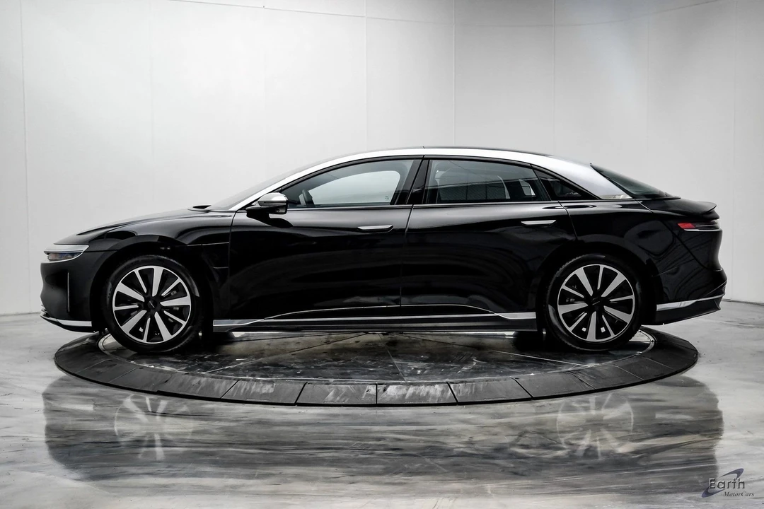 2022 Lucid Air - Image 5 of 12