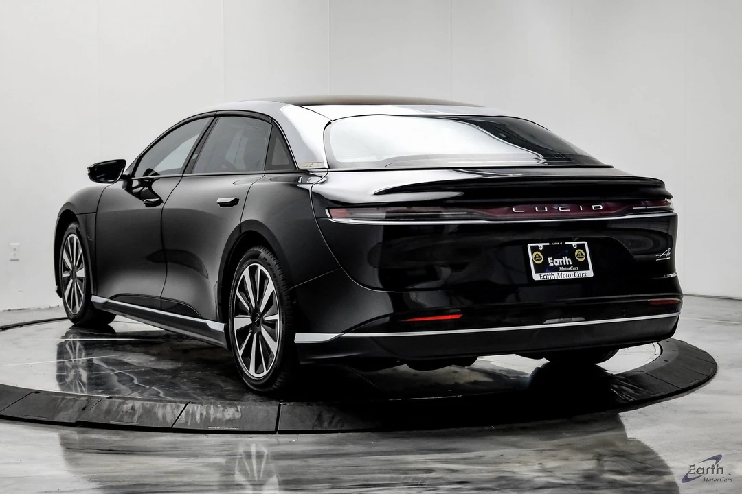 2022 Lucid Air - Image 9 of 12