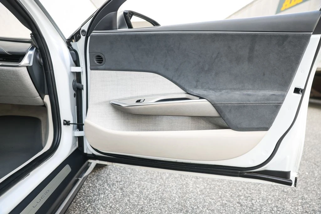 2022 Lucid Air - Image 20 of 21