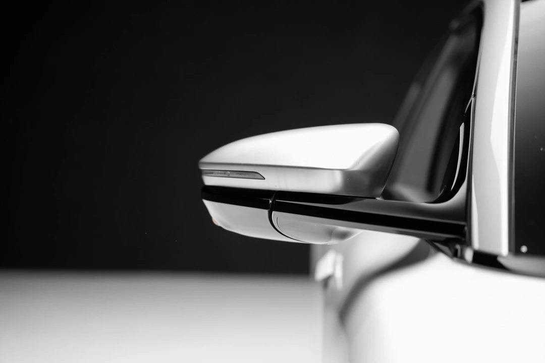 2022 Lucid Air - Image 14 of 21