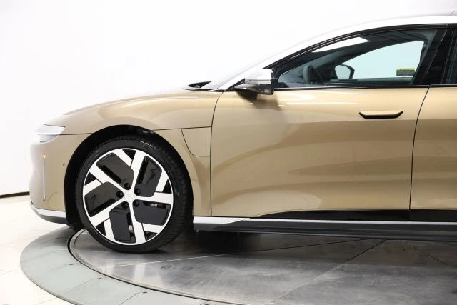 2022 Lucid Air - Image 7 of 21