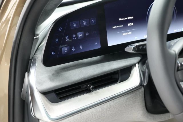 2022 Lucid Air - Image 21 of 21