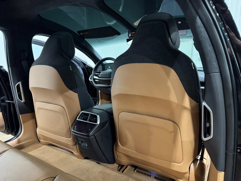 2022 Lucid Air - Image 16 of 21