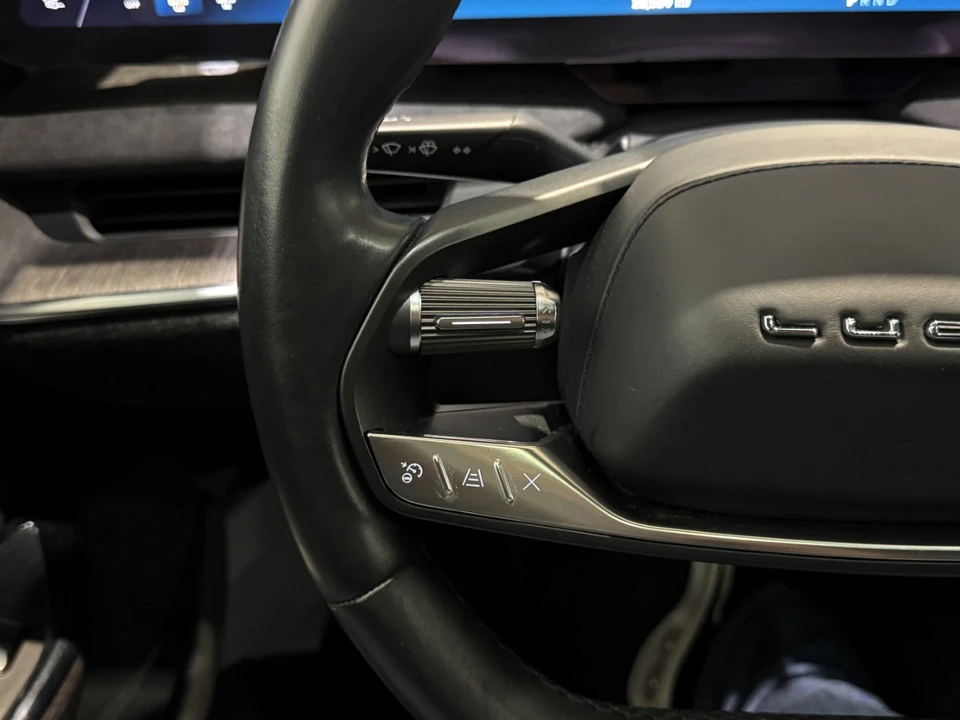 2022 Lucid Air - Image 20 of 21