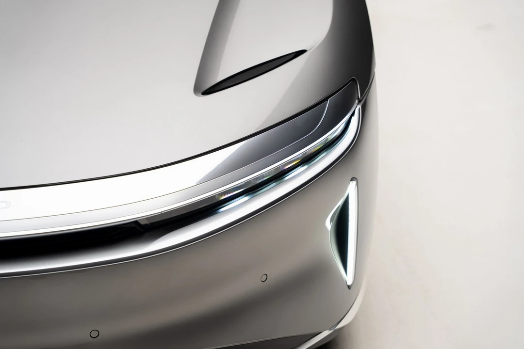 2022 Lucid Air - Image 10 of 12