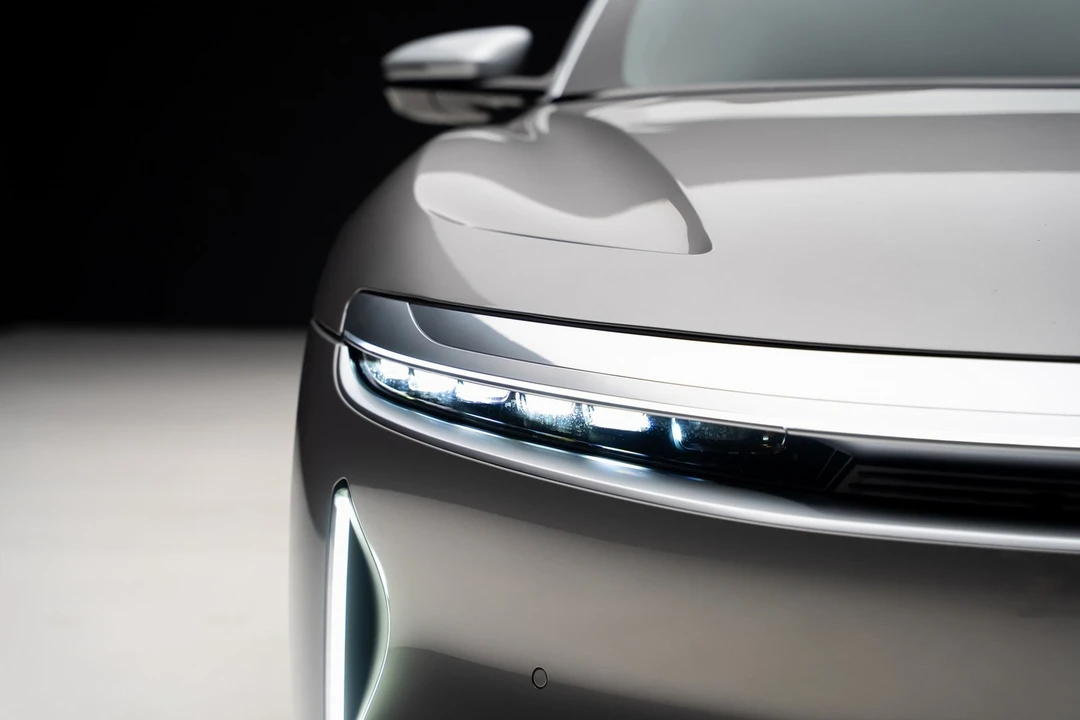 2022 Lucid Air - Image 8 of 12