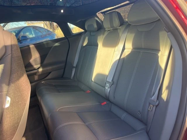 2022 Lucid Air - Image 16 of 21