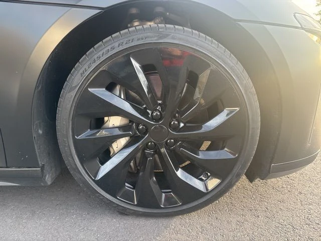 2022 Lucid Air - Image 10 of 21