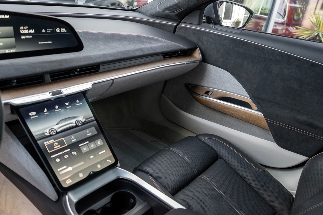 2022 Lucid Air - Image 20 of 21