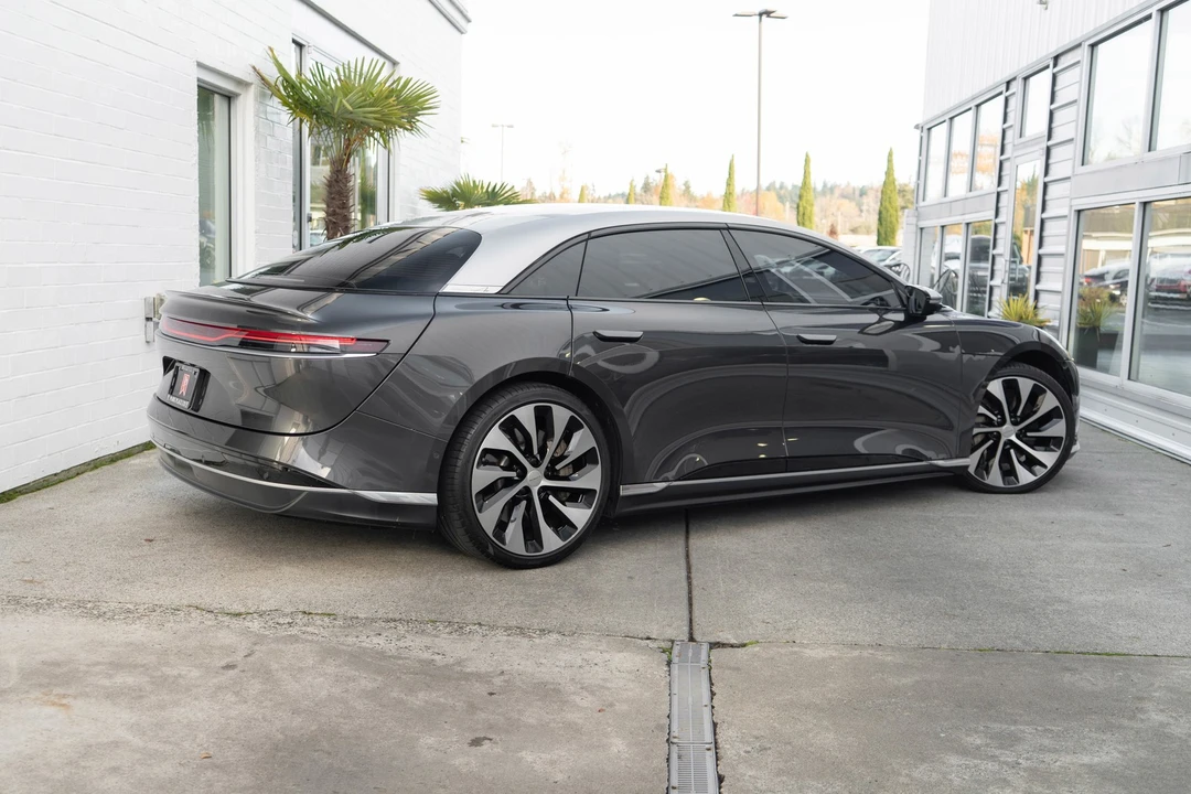 2022 Lucid Air - Image 8 of 21
