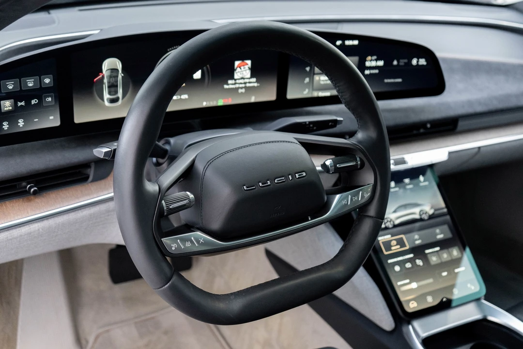 2022 Lucid Air - Image 16 of 21