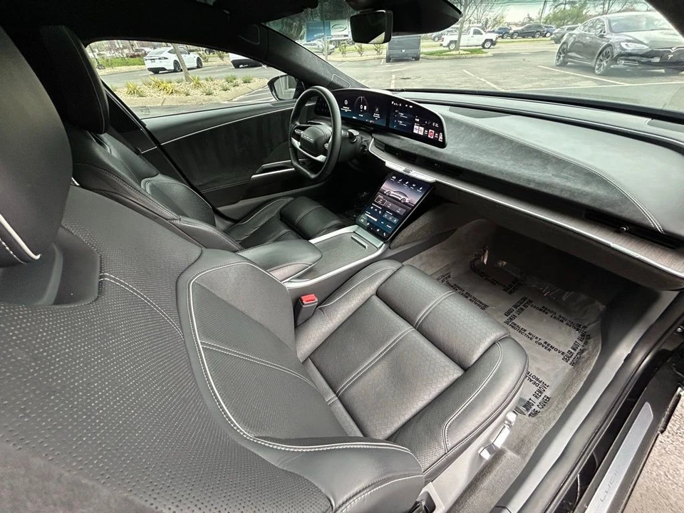 2022 Lucid Air - Image 13 of 17
