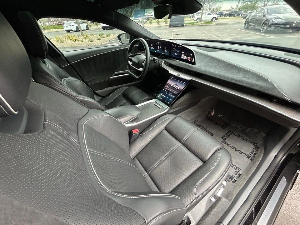 2022 Lucid Air - Image 13 of 17