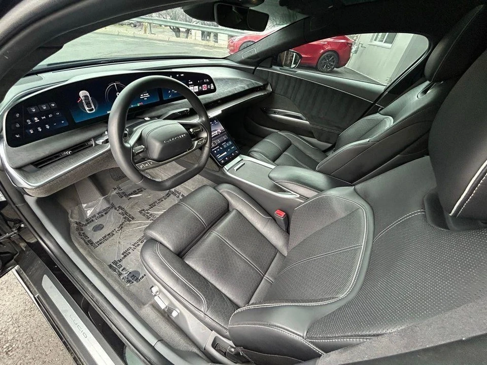 2022 Lucid Air - Image 15 of 17