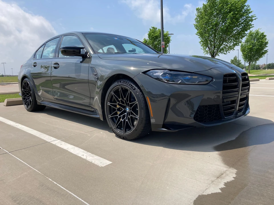 2022 BMW 3 Series - Image 2 of 12