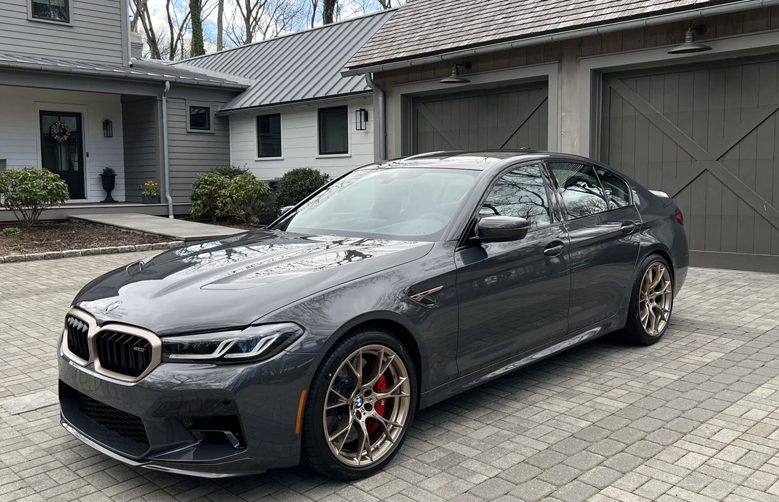 2022 BMW G30 5 Series Sedan - Image 2 of 8