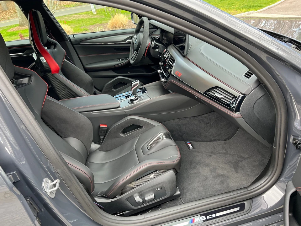 2022 BMW G30 5 Series Sedan - Image 4 of 8