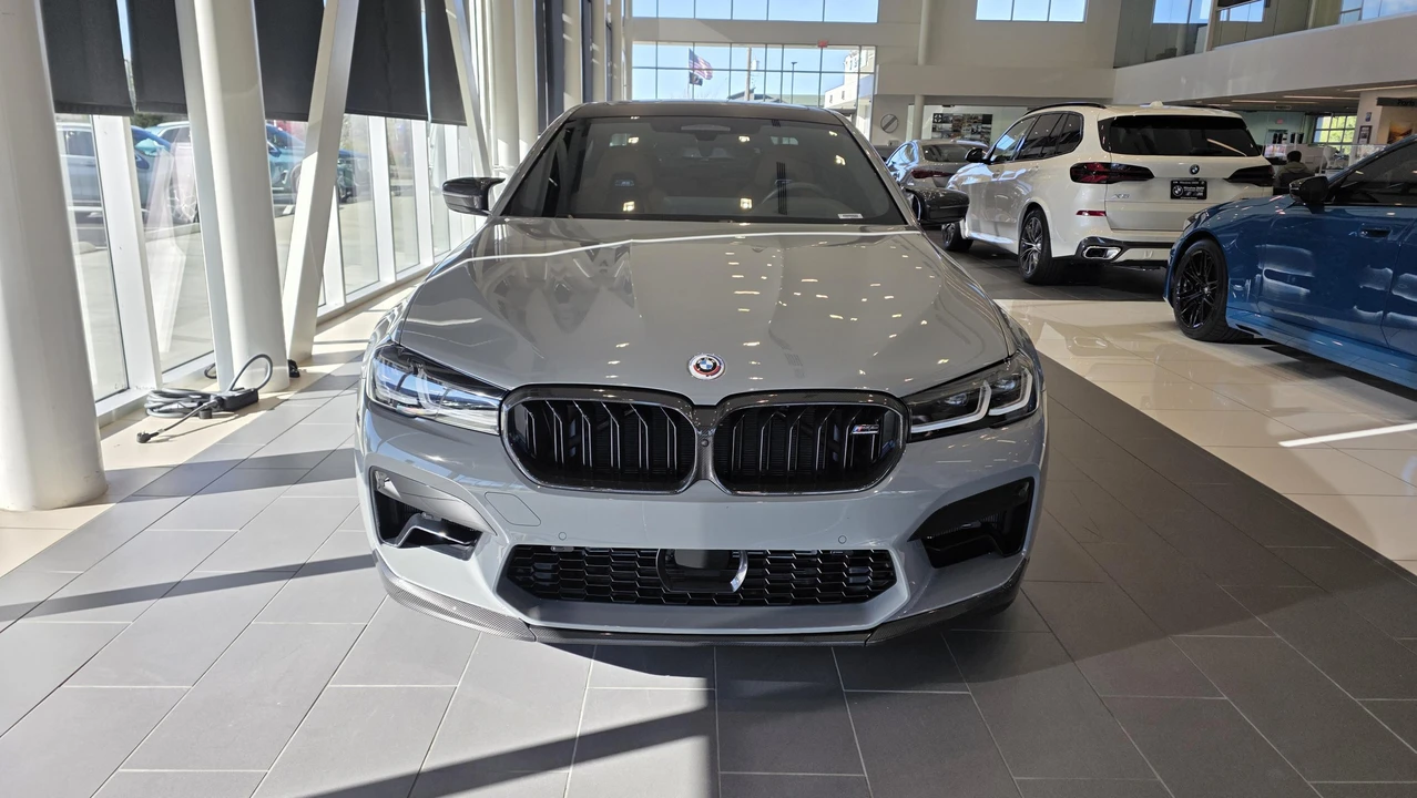2022 BMW F90 M5 - Image 2 of 9