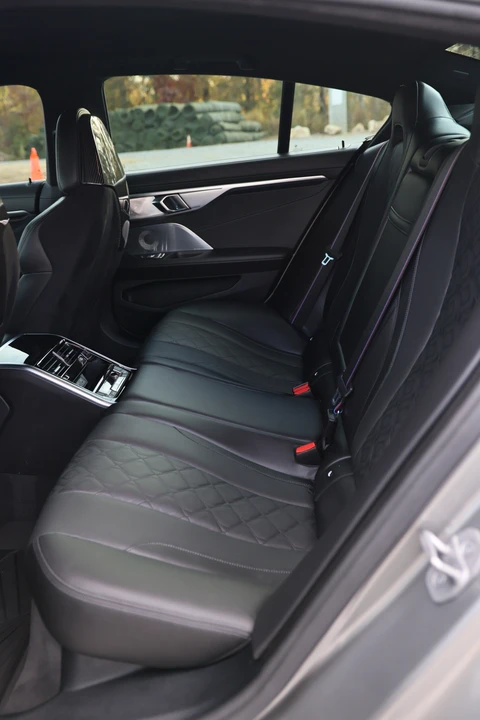 2022 BMW M8 - Image 10 of 20