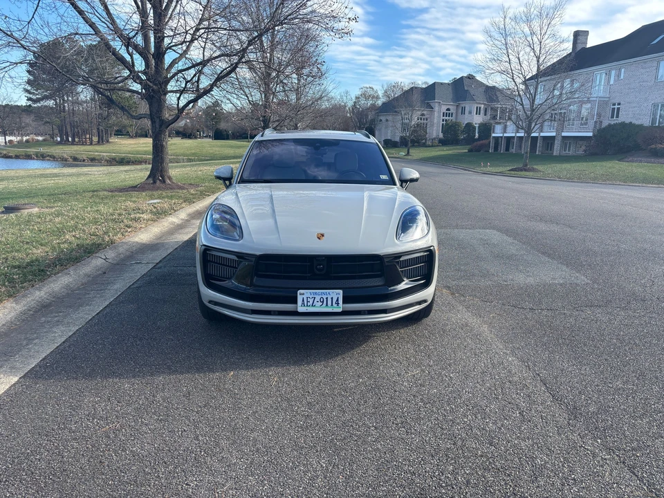 2022 Porsche Macan GTS - Image 2 of 20