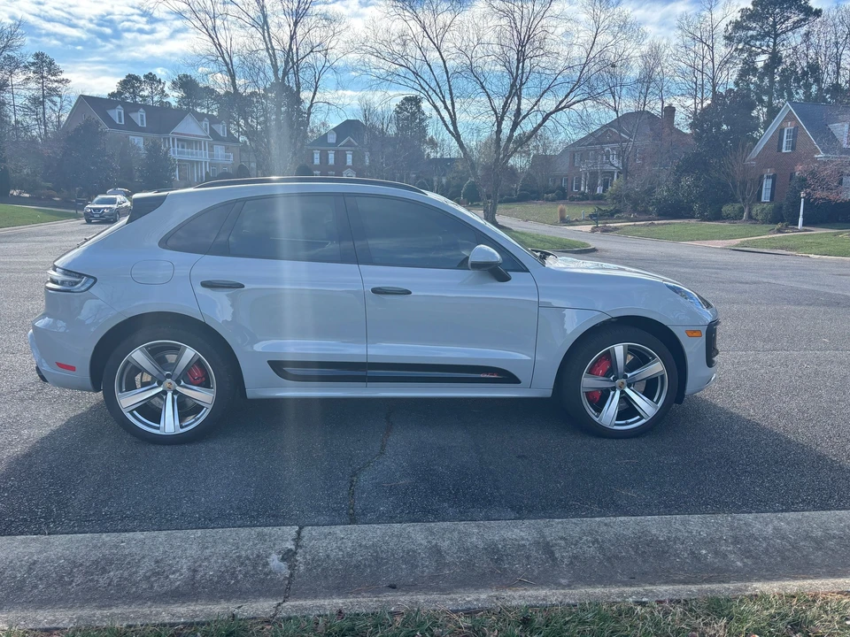 2022 Porsche Macan GTS - Image 4 of 20