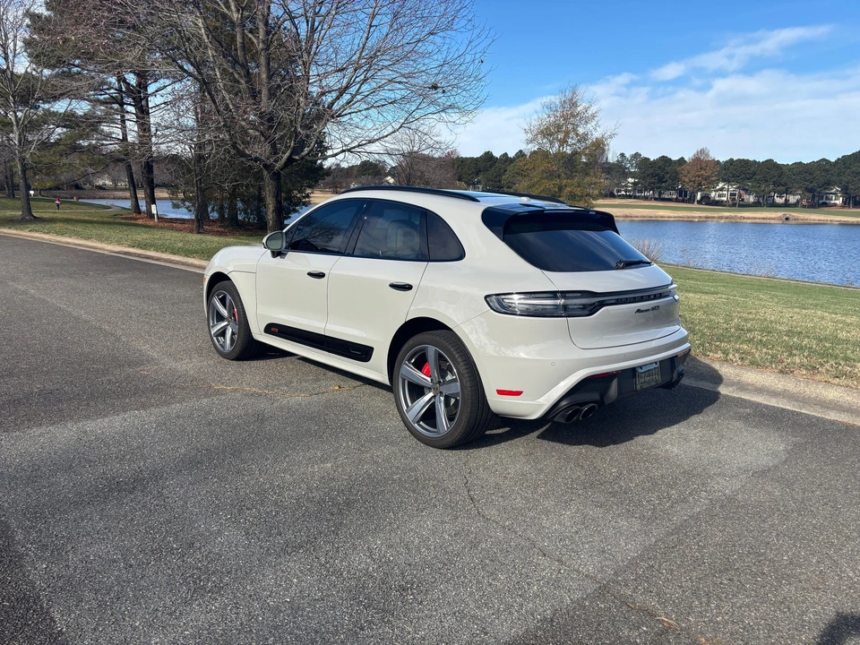 2022 Porsche Macan GTS - Image 6 of 20
