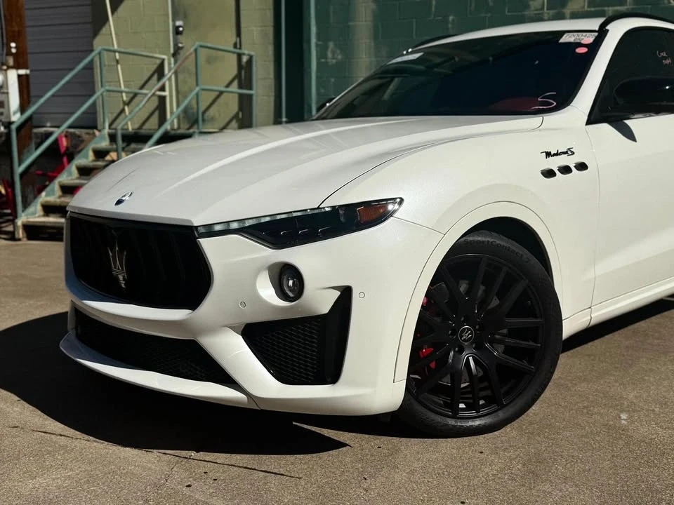2022 Maserati Levante Modena - Image 2 of 9