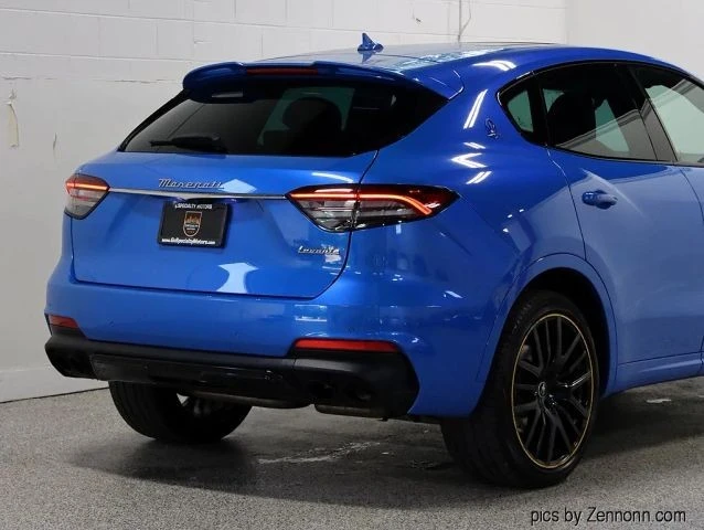 2022 Maserati Levante - Image 9 of 21