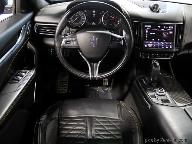2022 Maserati Levante - Image 17 of 21
