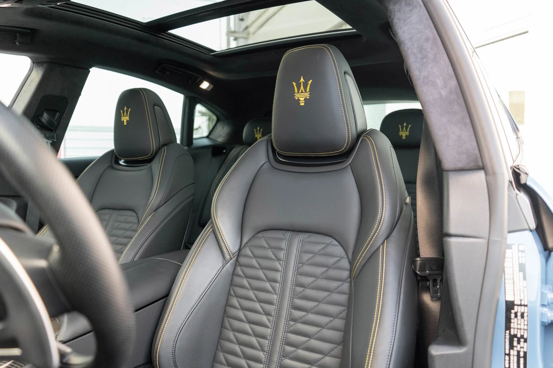 2022 Maserati Levante - Image 11 of 21