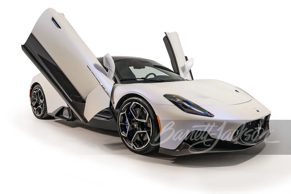 2022 Maserati MC20 - Image 4 of 31
